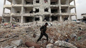 Siria, il pianto di un giovane kamikaze prima di farsi esplodere 
