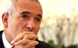 Lamberto Sposini fa ricorso alla Rai per ‘errori nei soccorsi’: “Voglio 10 mln di euro”