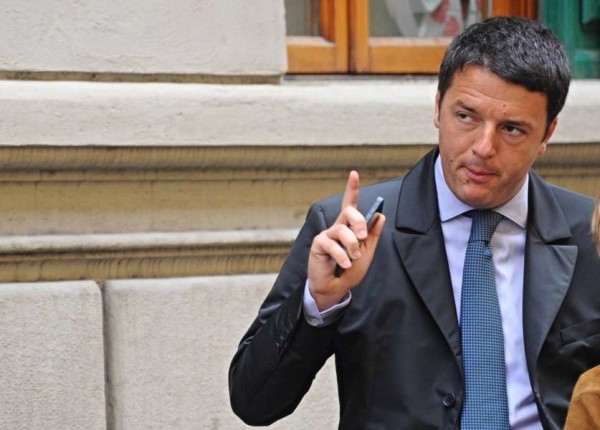 Banche salvate, Renzi: "Chi ha truffato pagherà e chi è stato truffato sarà risarcito"