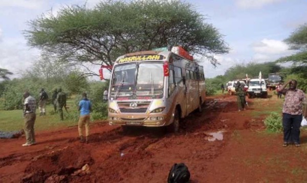 Kenya, attacco terroristico su bus. Musulmani in difesa dei cristiani: "Ammazzateci tutti o liberateci"