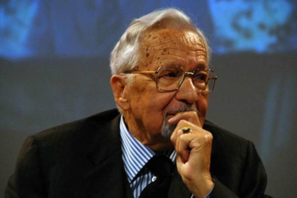 Morto Licio Gelli: fondatore della loggia P2, aveva 96 anni. Uomo dei mille misteri