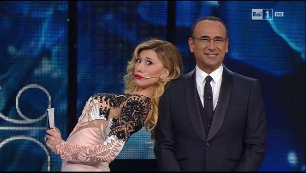 Sanremo 2016, Virginia Raffaele imita Belen con l’abito di Emma Marrone. Casualità?