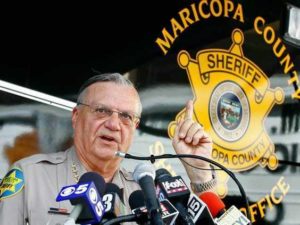 Usa, proposta shock dello sceriffo di Maricopa: "Bambini in vacanza nelle mie prigioni"