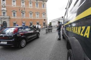 Corruzione e riciclaggio, arrestate 24 persone in Italia: indagato anche il deputato Marotta